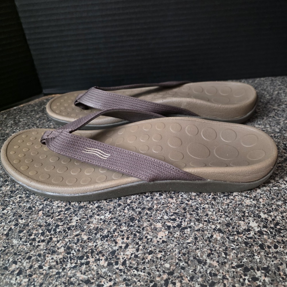 Vionic Wave Toe Post Sandals Women's 13 Men's 12 Brown Orthotic Comfort